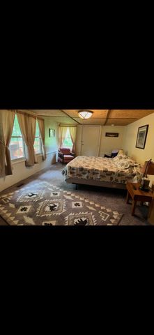 504 Dunbrack CIR, Covington, VA 24426