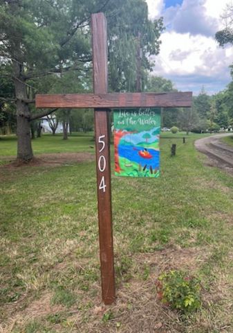 504 Dunbrack CIR, Covington, VA 24426