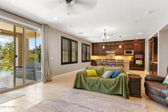 880 W GRAND CANYON Drive, Chandler, AZ 85248