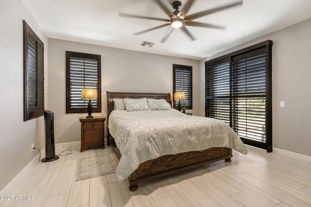 880 W GRAND CANYON Drive, Chandler, AZ 85248