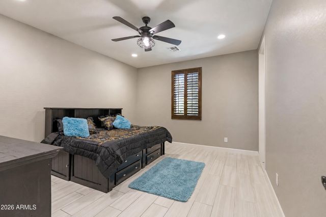 880 W GRAND CANYON Drive, Chandler, AZ 85248