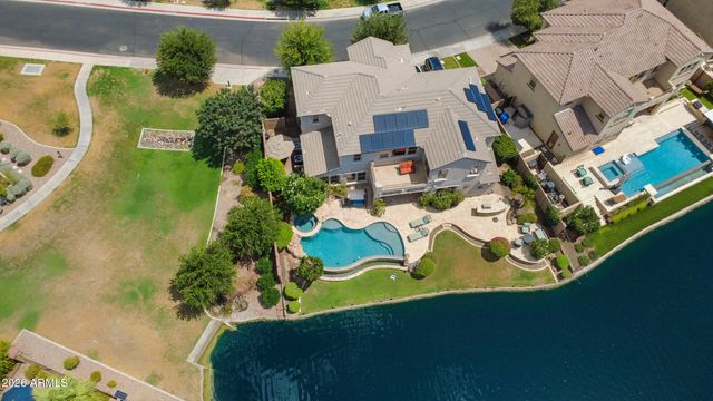 880 W GRAND CANYON Drive, Chandler, AZ 85248