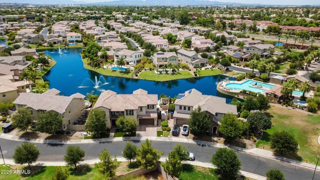 880 W GRAND CANYON Drive, Chandler, AZ 85248