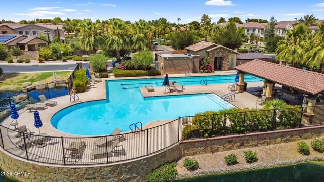 880 W GRAND CANYON Drive, Chandler, AZ 85248