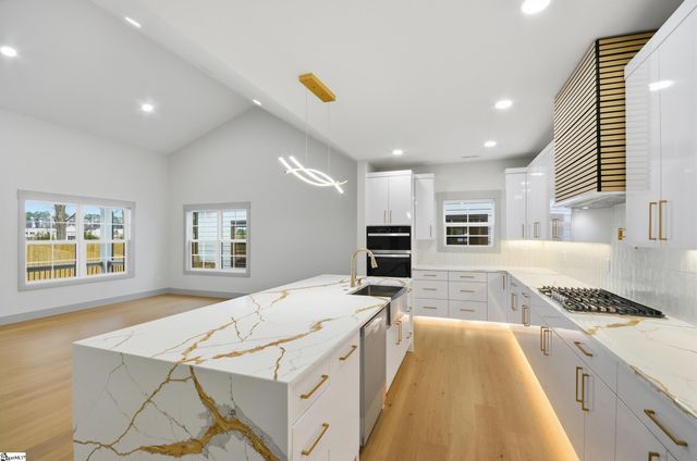 301 Jacquline Lane, Greenville, SC 29607