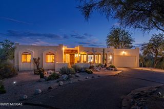 3000 E Camino De Bravo, Tucson, AZ 85718