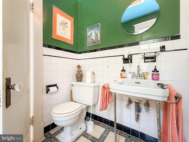 25 MARYLAND AVE, Gaithersburg, MD 20877