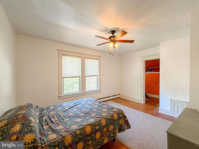 25 MARYLAND AVE, Gaithersburg, MD 20877