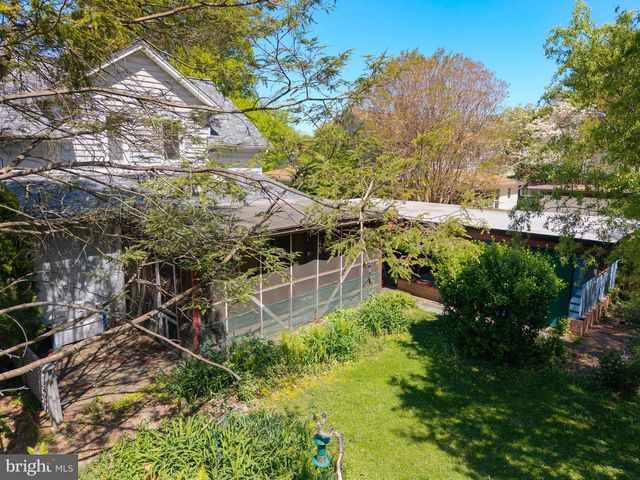 25 MARYLAND AVE, Gaithersburg, MD 20877