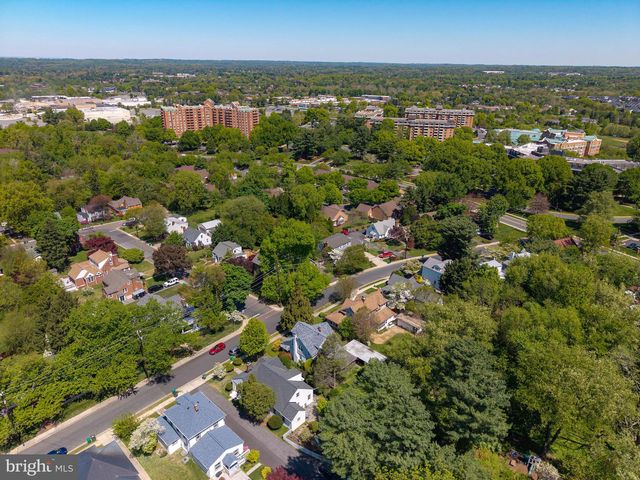25 MARYLAND AVE, Gaithersburg, MD 20877