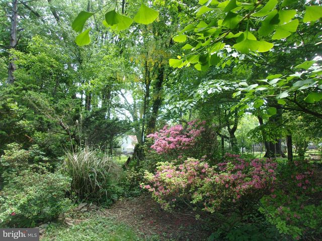 25 MARYLAND AVE, Gaithersburg, MD 20877
