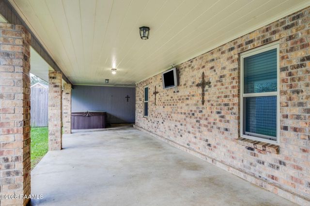 102 N Michot Road, Lafayette, LA 70508