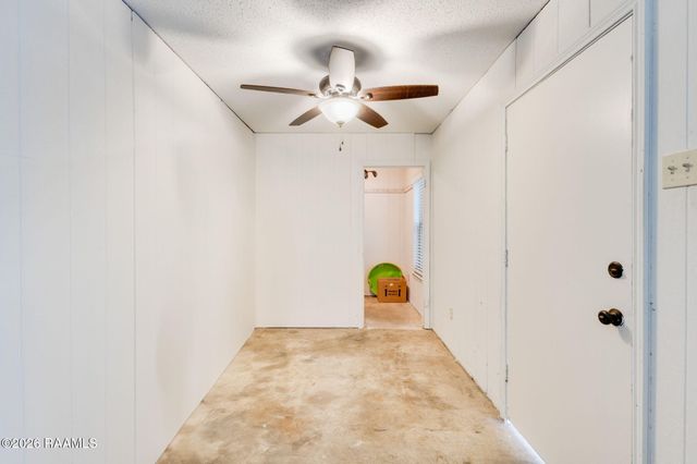 102 N Michot Road, Lafayette, LA 70508