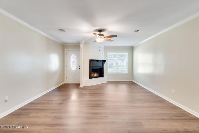 102 N Michot Road, Lafayette, LA 70508