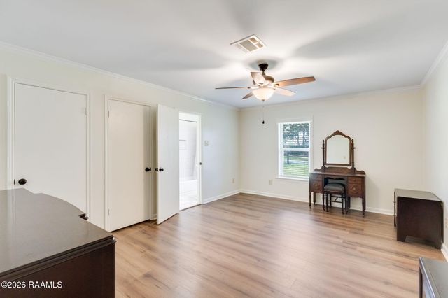 102 N Michot Road, Lafayette, LA 70508