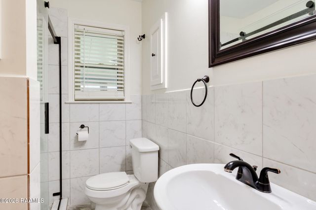 102 N Michot Road, Lafayette, LA 70508