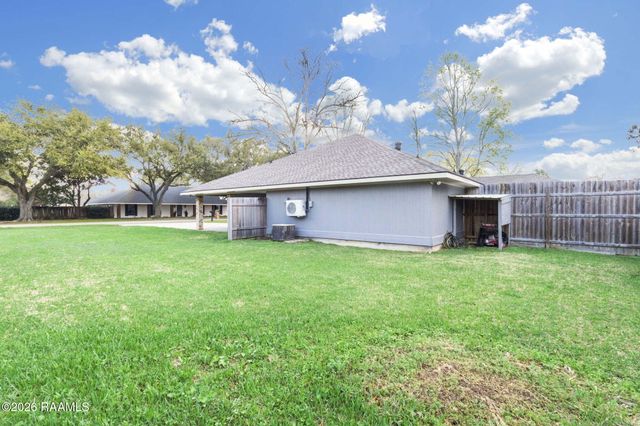 102 N Michot Road, Lafayette, LA 70508
