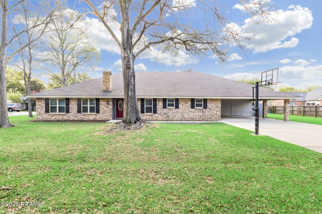 102 N Michot Road, Lafayette, LA 70508