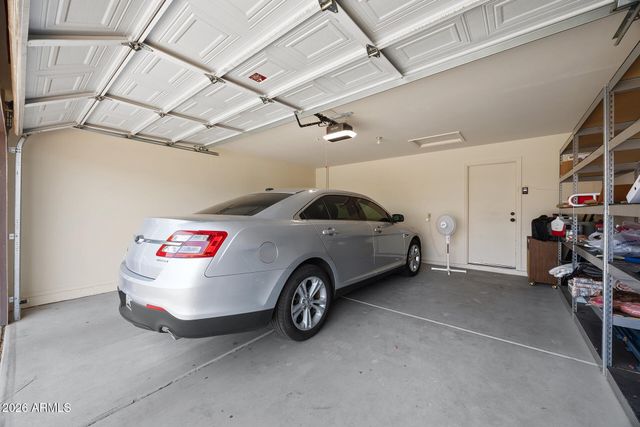 2111 E PARADISE Lane, Phoenix, AZ 85022