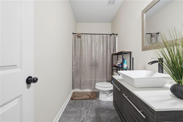 39 Fallen Oak Drive, Dallas, GA 30132