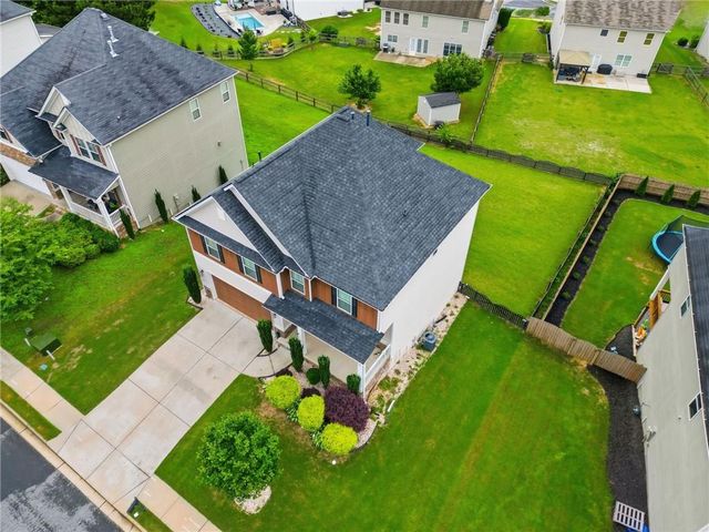 39 Fallen Oak Drive, Dallas, GA 30132