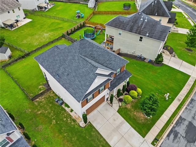 39 Fallen Oak Drive, Dallas, GA 30132