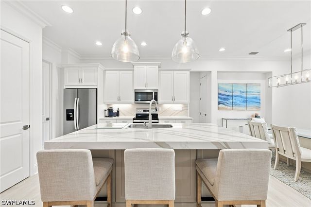 7150 Saona CT, Naples, FL 34113