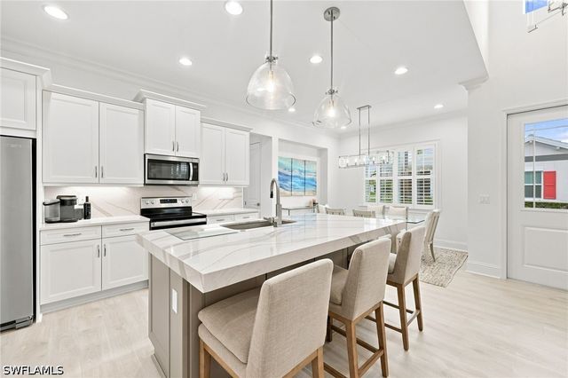7150 Saona CT, Naples, FL 34113