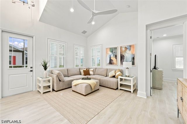 7150 Saona CT, Naples, FL 34113