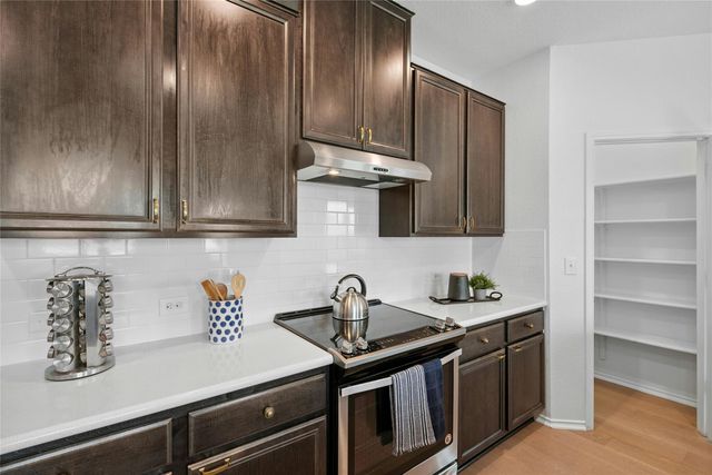 7604 Peccary DR, Austin, TX 78744