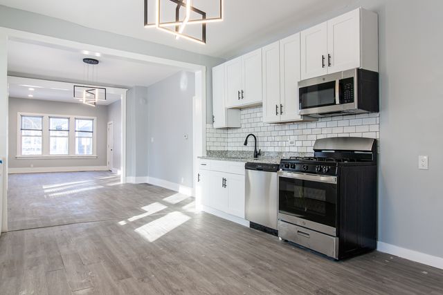 2659 W Homer Street 1F, Chicago, IL 60647