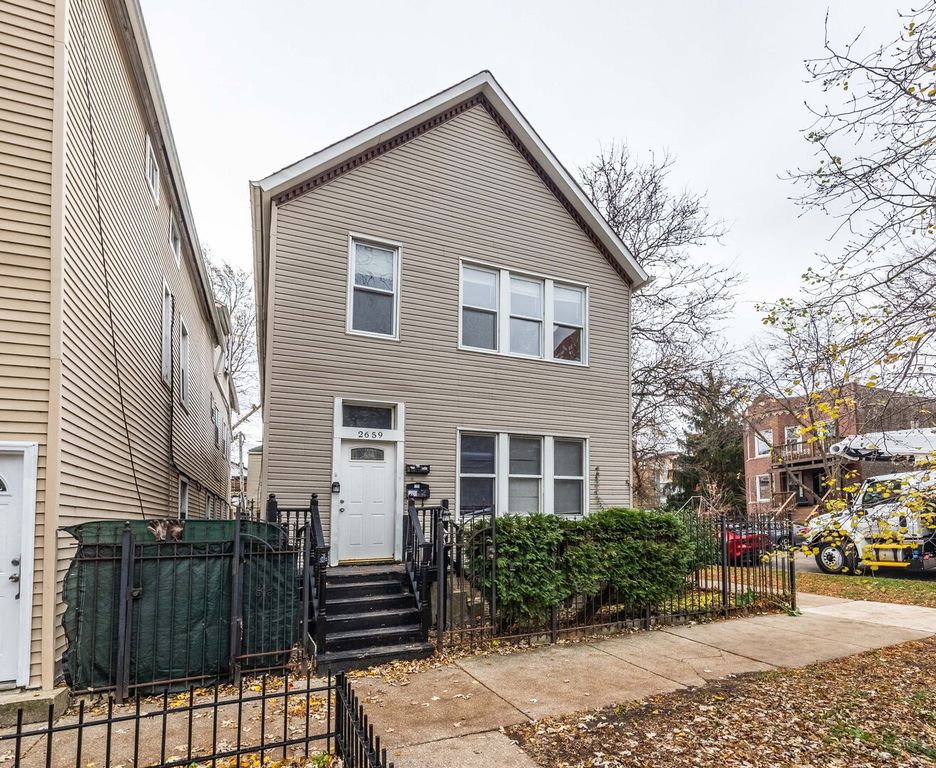 2659 W Homer Street 1F, Chicago, IL 60647