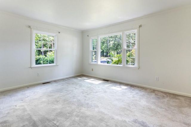 109 Rowe DR, Poquoson, VA 23662