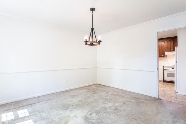 109 Rowe DR, Poquoson, VA 23662