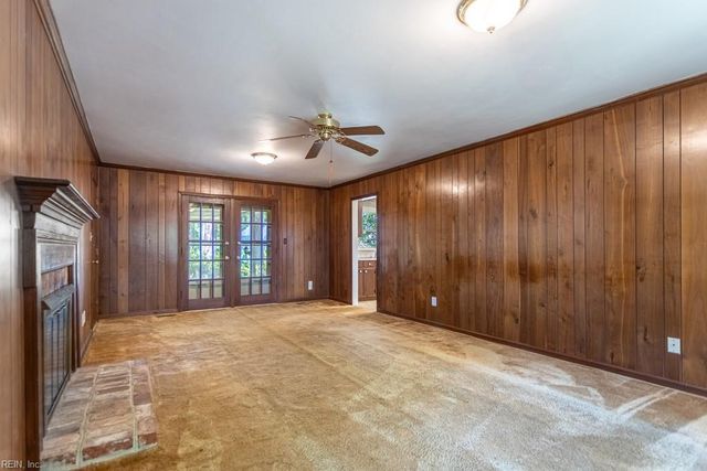 109 Rowe DR, Poquoson, VA 23662