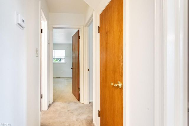 109 Rowe DR, Poquoson, VA 23662