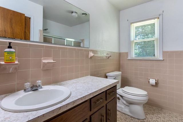 109 Rowe DR, Poquoson, VA 23662