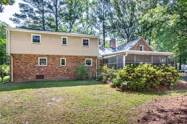 109 Rowe DR, Poquoson, VA 23662
