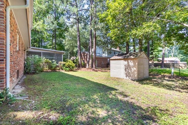 109 Rowe DR, Poquoson, VA 23662