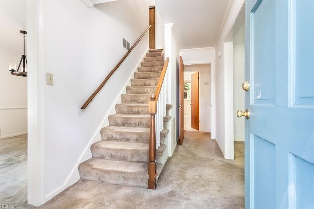 109 Rowe DR, Poquoson, VA 23662
