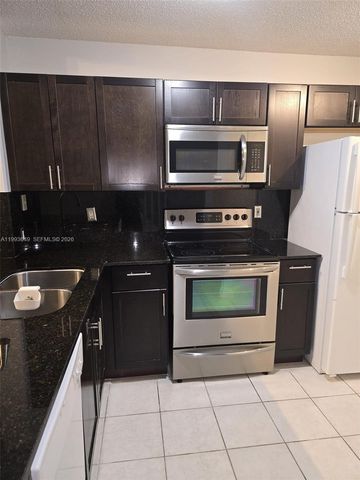 14272 SW 121st Pl 9, Miami, FL 33186