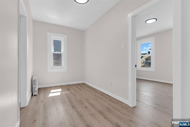 130 19th Avenue, Irvington, NJ 07111