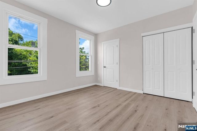 130 19th Avenue, Irvington, NJ 07111