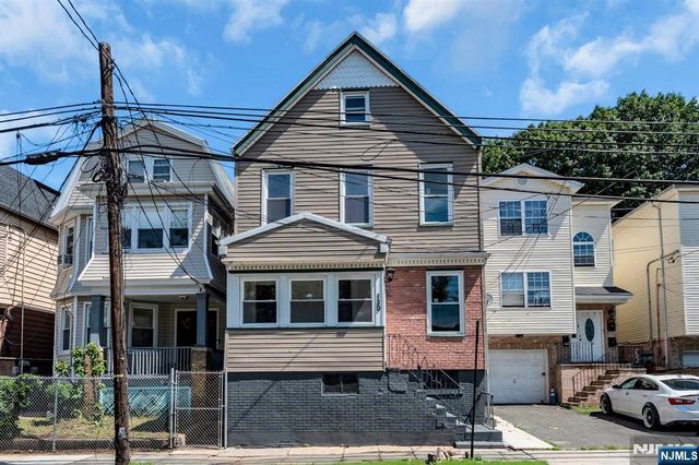 130 19th Avenue, Irvington, NJ 07111