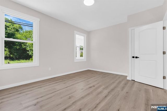 130 19th Avenue, Irvington, NJ 07111