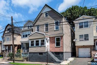 130 19th Avenue, Irvington, NJ 07111