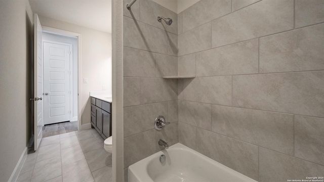 12913 Gilmore Bend, San Antonio, TX 78245