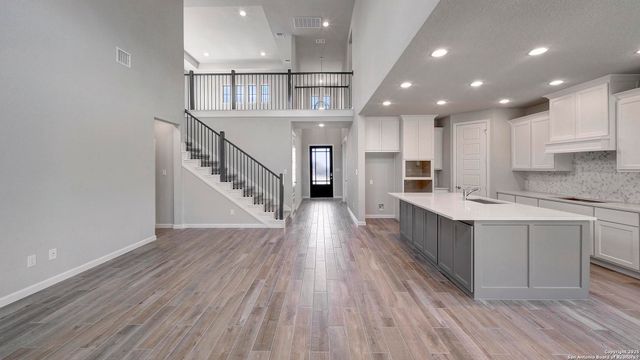 12913 Gilmore Bend, San Antonio, TX 78245