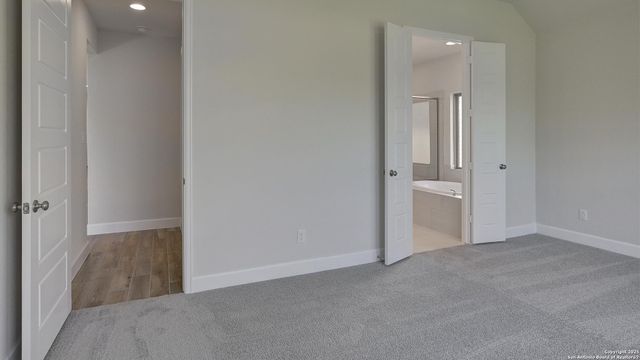 12913 Gilmore Bend, San Antonio, TX 78245