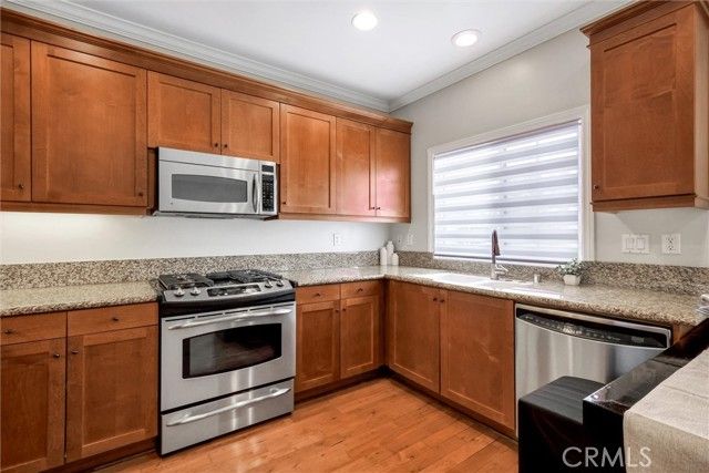 1021 Cravens 9, Torrance, CA 90501